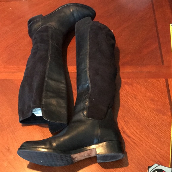 Cole Haan black leather boots size 8B - Picture 15 of 16